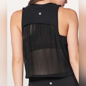 Lululemon Just Pleat It Top - Black